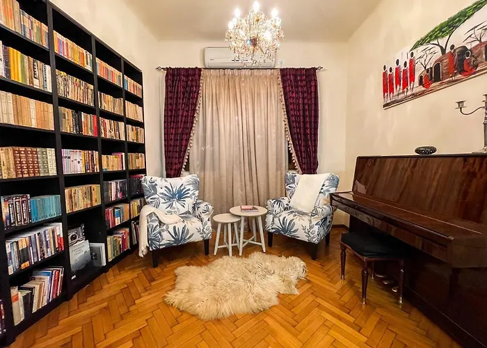 W/ Fire Place - Ground Floor Апартаменты Бухарест