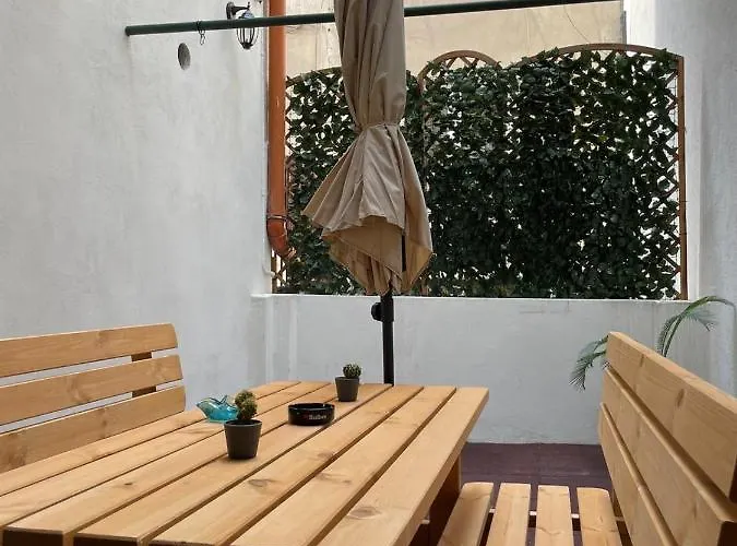 شقة W/ Fire Place - Ground Floor بوخارست